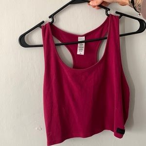 Alphalete Crop Top